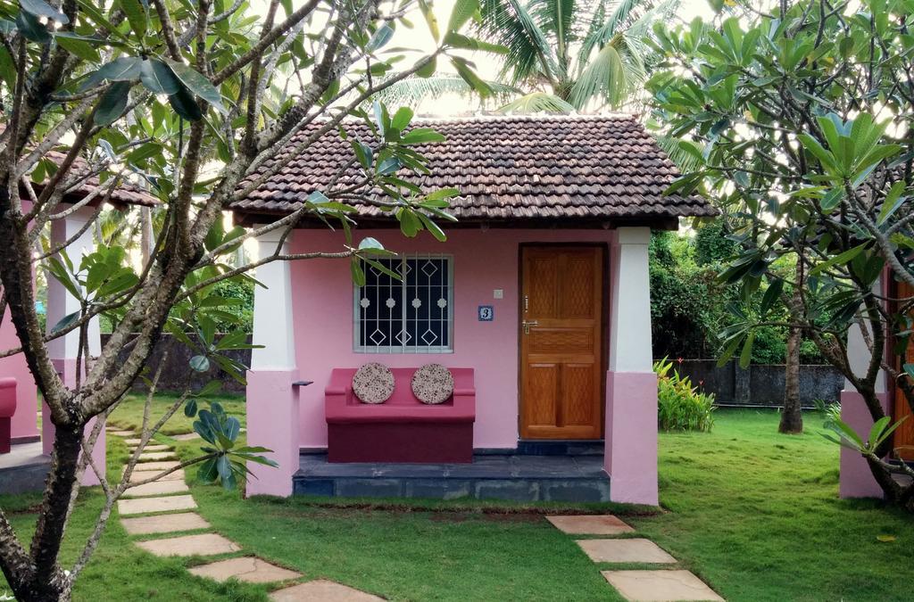 Avalon Inn Mandrem Luaran gambar