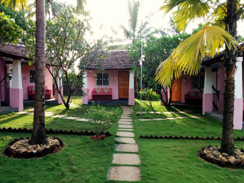 Avalon Inn Mandrem Luaran gambar